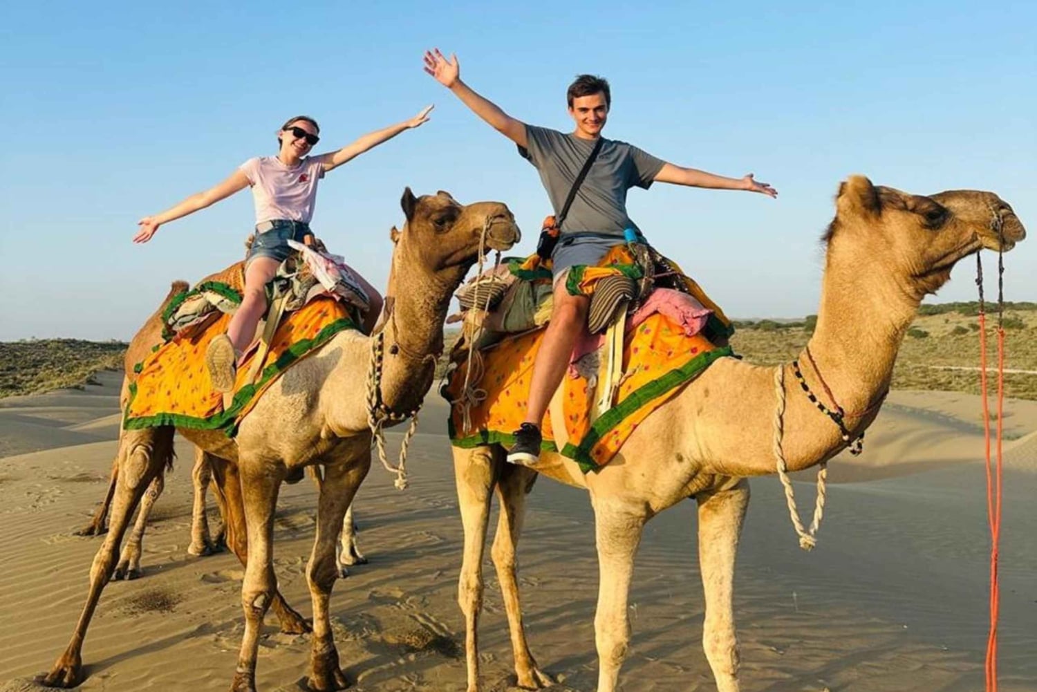 Jaisalmer: Övernattning på ökensafari med kamelridning