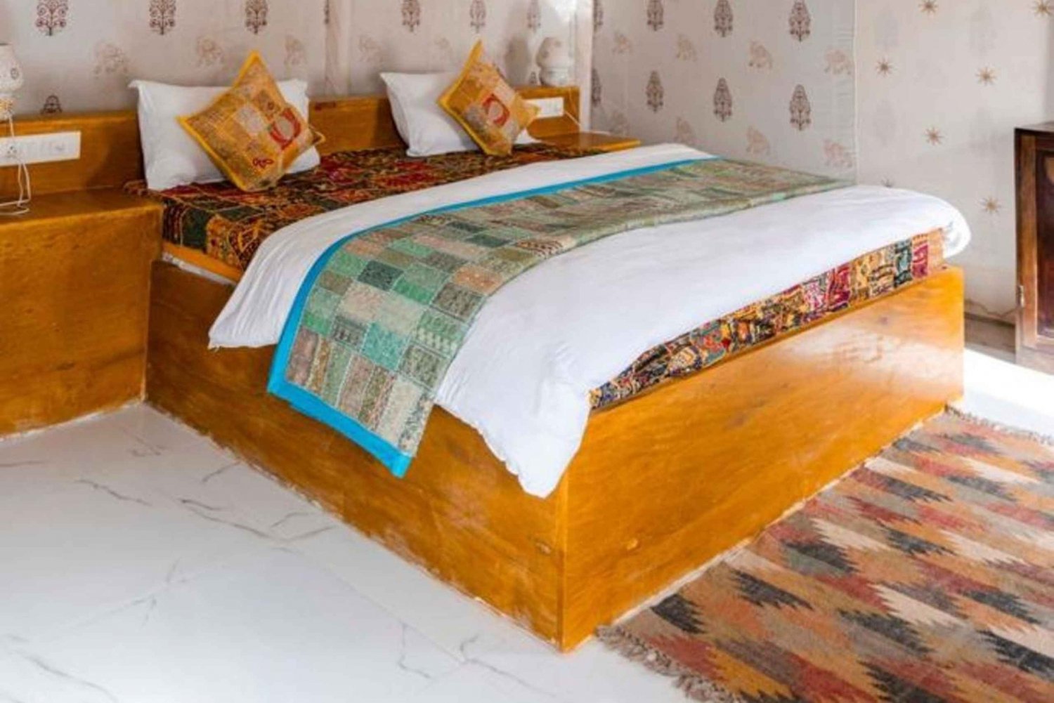 Jaisalmer: Thar Desert with Camel Safari & Overnight in tent
