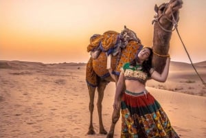 Bezienswaardigheden in Jaislamer met zonsondergang, kameel- en woestijnsafari