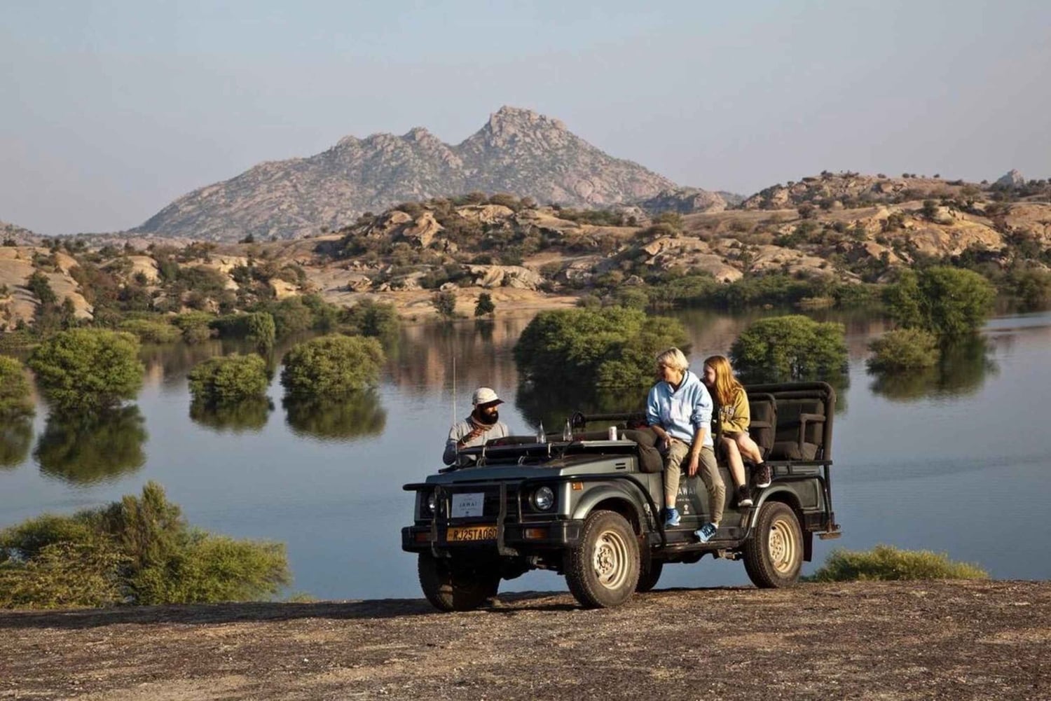 Jawai: senderos de leopardos, historias tribales y paseo nocturno