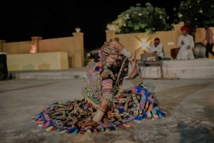 Jeep & kamelenrit, muzikale avond in het luxe kamp in de woestijn