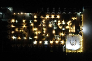 Giro in cammello e in jeep, serata musicale nel campo di lusso del deserto