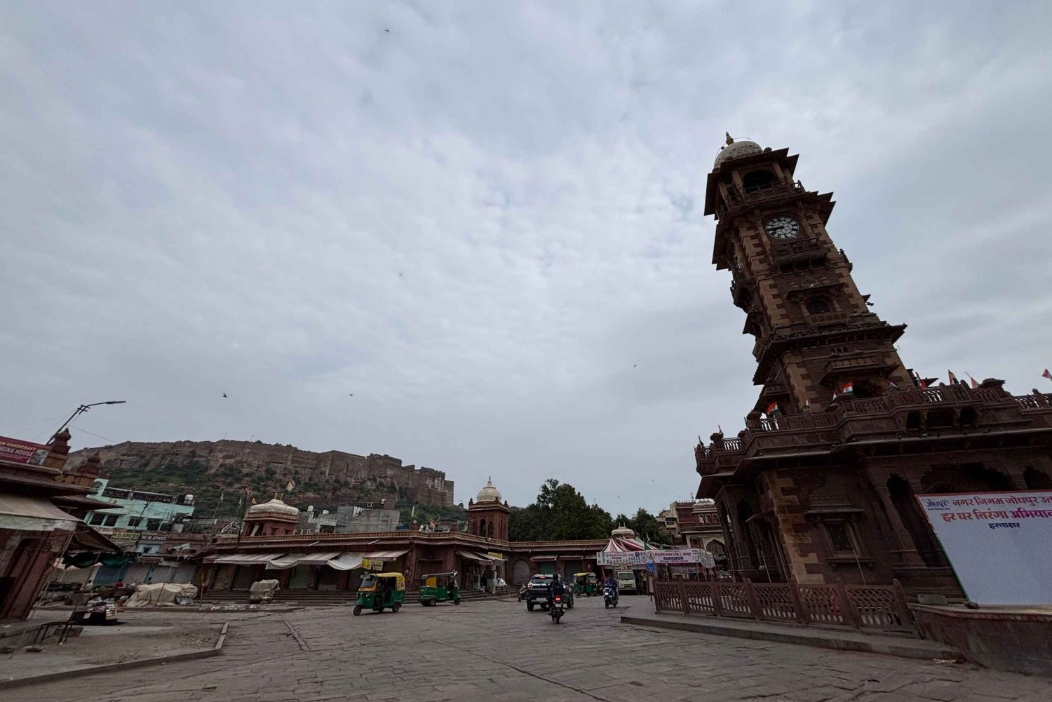 Jodhpur: Blue City Heritage Walking Tour with Guide