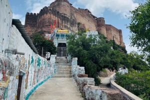 Jodhpur: Blue City Heritage Walking Tour with Guide