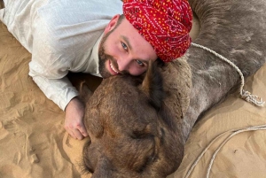 Jodhpur Camel Safari perinteisen ruoan kanssa Sumerin kanssa