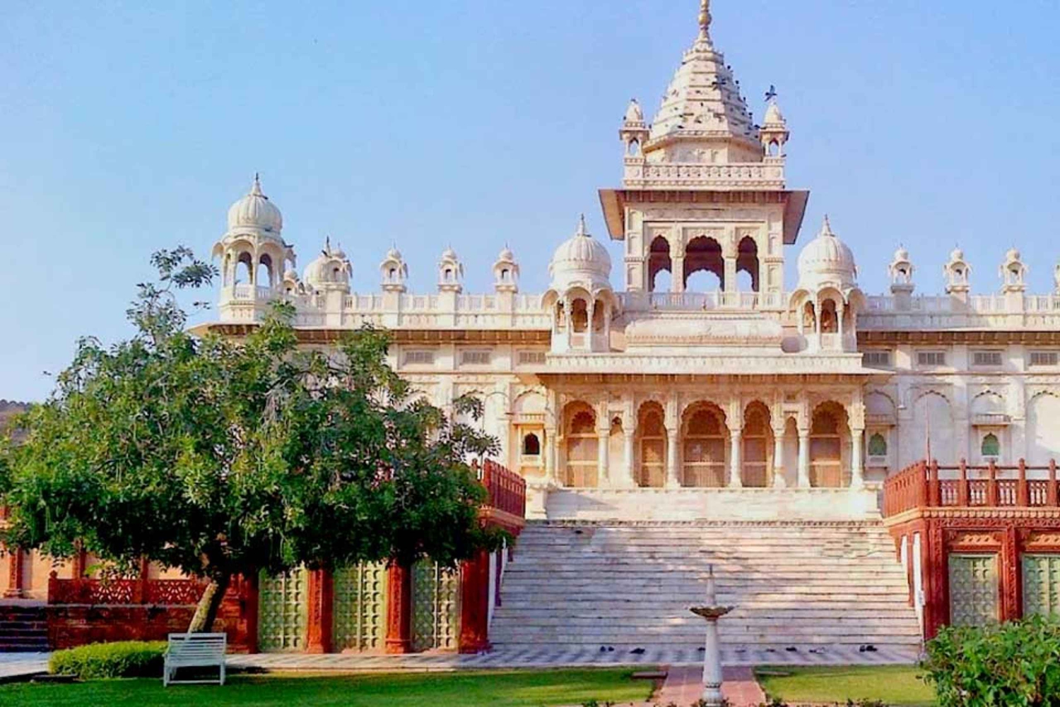 ジョードプル：三輪車トゥクトゥクで市内観光