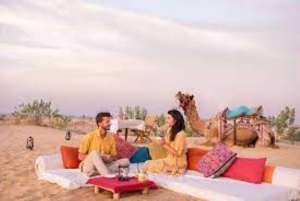 Jodhpur: Luksuriøs ørkenekspedisjon med kamelridning og festmåltid