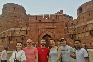 Viaggio nel cuore dell'India: 7 giorni di fuga nel Triangolo d'Oro