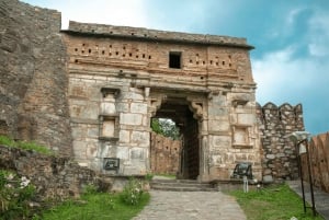 Kumbhalgarh Trails (Guided Full Day Tour from Udaipur)