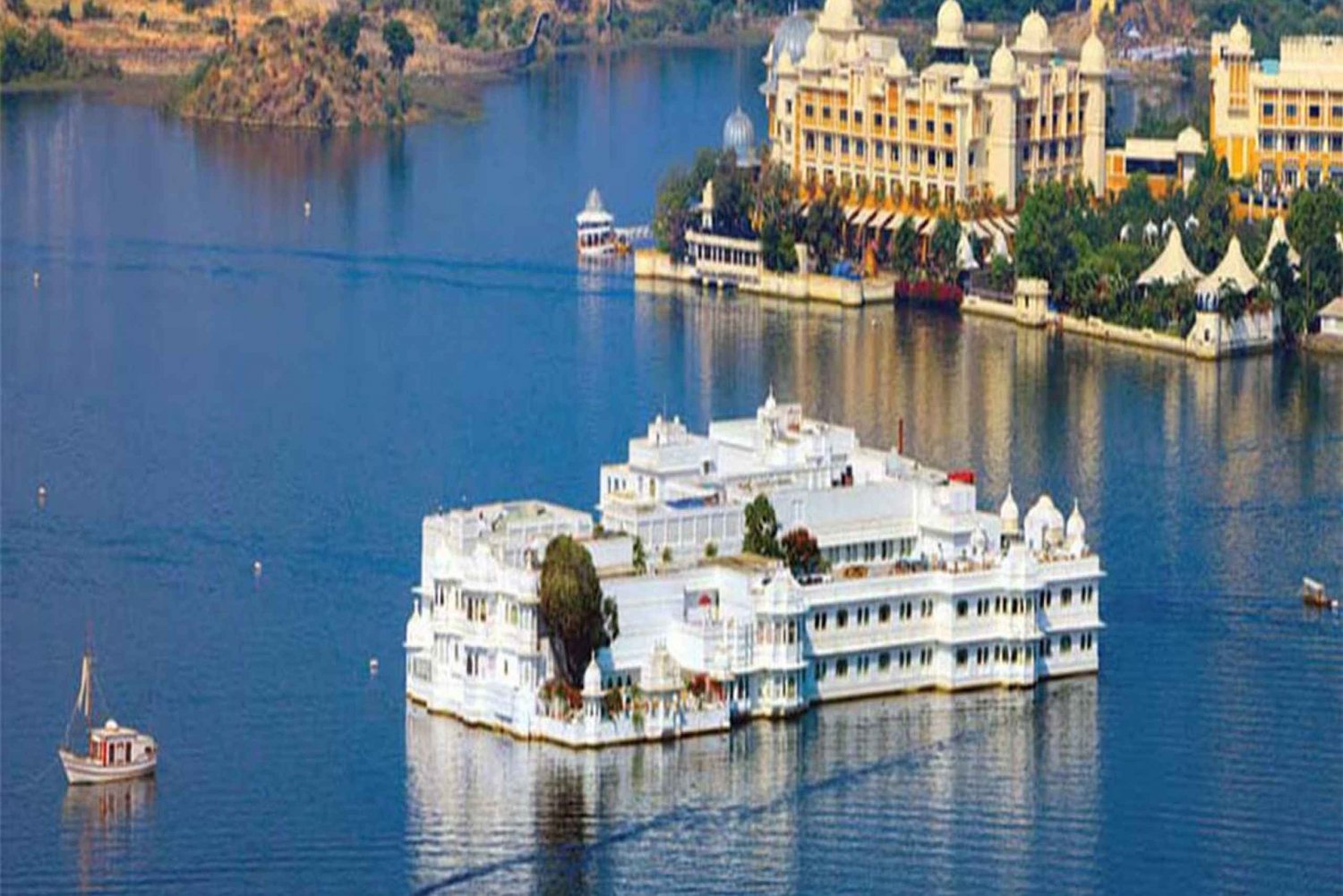 Take-a-Boat-Ride-on-Lake-Pichola-in-Udaipur