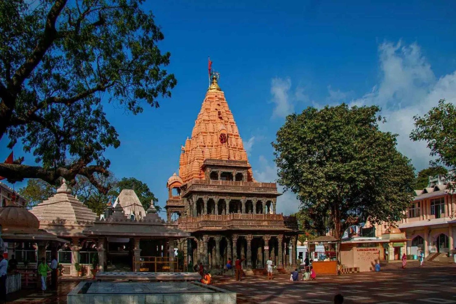 Tour Mahakaleshwar Jyotirlinga con Bhasma Aarti (2 giorni)