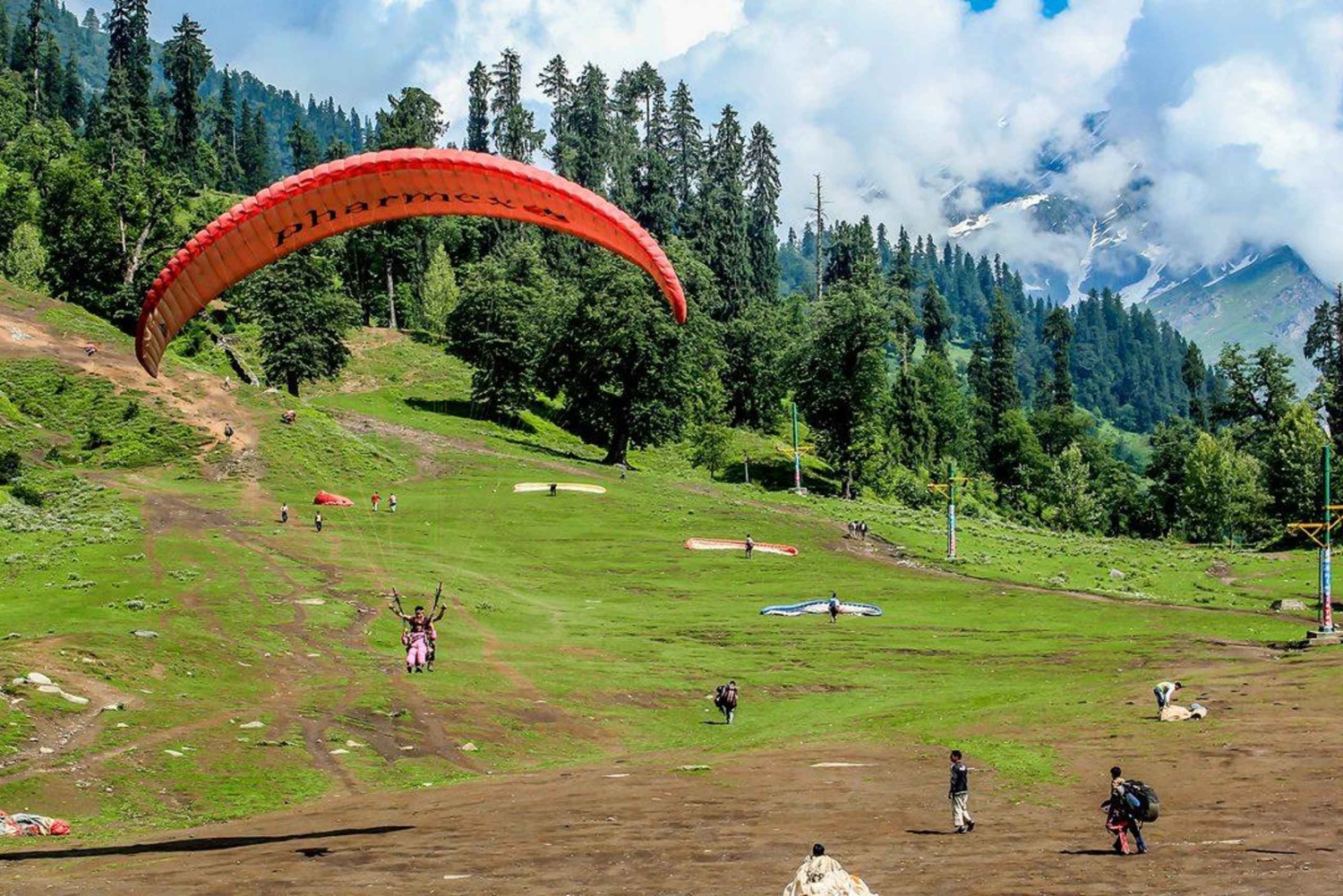Manali: Ganztägige Sightseeing-Tour mit dem Solang-Tal