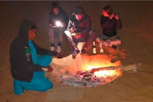 Paimentolainen 2 yötä 3 päivää ei-turistinen kameli- ja aavikkosafari