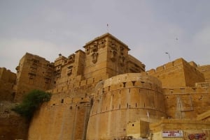 Marvin Tour privado de día completo de la ciudad dorada de Jaisalmer