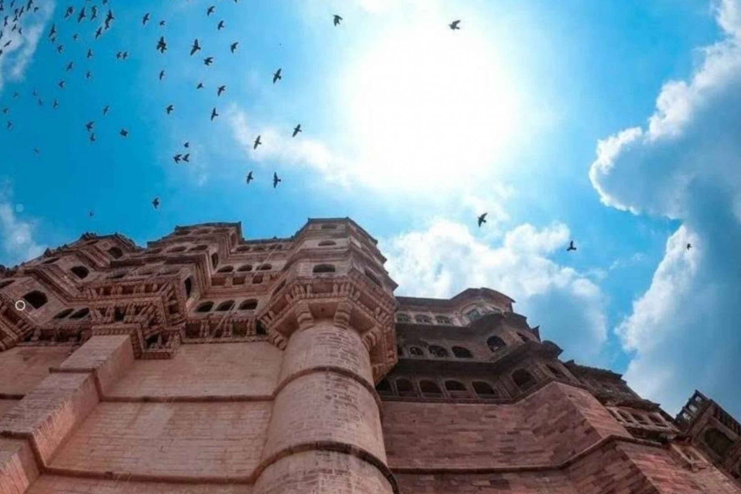 Marvel-at-the-Massive-Mehrangarh-Fort-in-Jodhpur