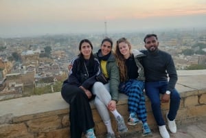 Excursão a pé por Jaisalmer: Um passeio pelo tempo e pela cultura