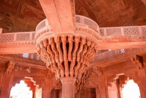 New Delhi: Private Mughal Empire Trip to Agra and Fatehpur