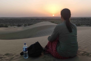 Nomadische 2 nachten 3 dagen niet-toeristische kameel- en woestijnsafari