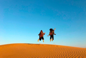 Nomadische 2 nachten 3 dagen niet-toeristische kameel- en woestijnsafari