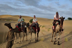 Nomadische 2 nachten 3 dagen niet-toeristische kameel- en woestijnsafari