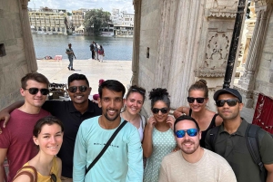 Heritage Walk with Culture, History & local taste experience