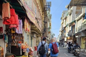 Heritage Walk with Culture, History & local taste experience