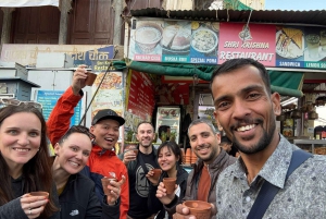 Heritage Walk with Culture, History & local taste experience