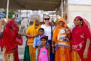 Vaaleanpunainen kaupunki Jaipur Heritage Walking & Street Food Tour (kävely- ja katuruokaretki)