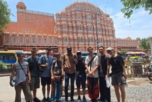 Excursão a pé pela cidade rosa com a gente (uma caminhada histórica em Jaipur)
