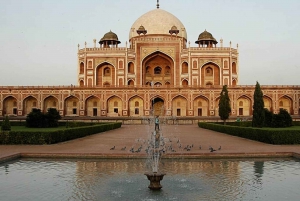 From Delhi: Private 2-Day Jaipur and Delhi Tour