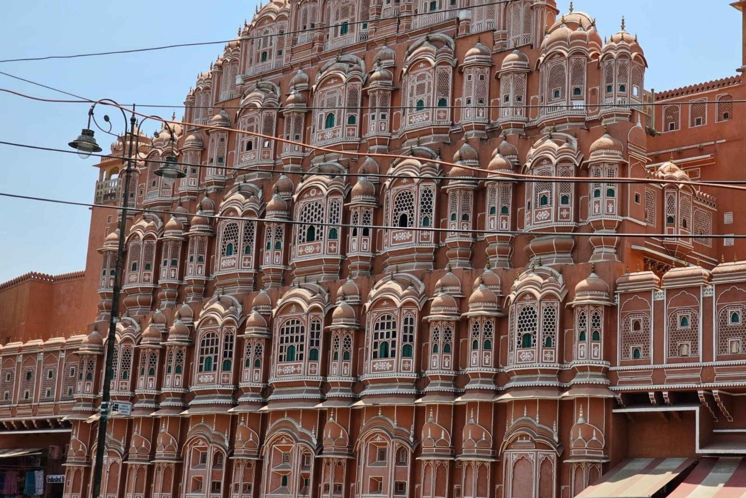 Private jaipur sightseeing tour by car + guide