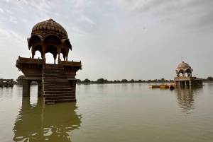 プライベート・ジャイサルメール・フォート・ウォーキングツアー with ストリートフード試食