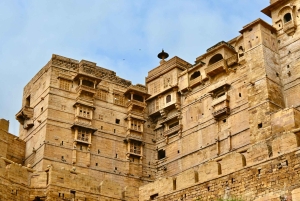 プライベート・ジャイサルメール・フォート・ウォーキングツアー with ストリートフード試食