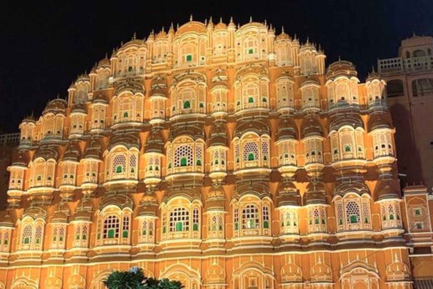 Jaipur: Privat luksus-sightseeingtur om natten i den lyserøde by