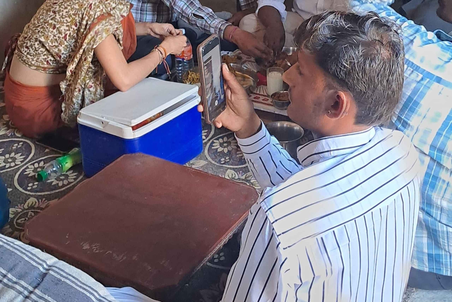 Частная экскурсия из Джайсалмера: Верблюжья ферма и деревенская жизнь