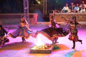 Rustige en vredige nacht in luxe woestijnkamp