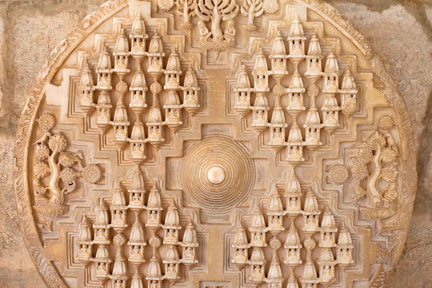 Ranakpur-templetur med afhentning i Jodhpur fra Udaipur