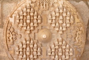 Excursão ao Templo de Ranakpur com partida de Udaipur e regresso a Jodhpur
