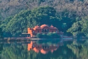 Ranthambore Fort and Ganesh Temple tour in a Jeep