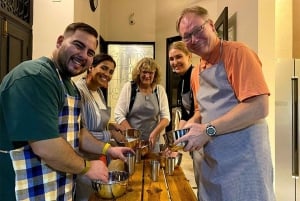 Taj Mahal Sharing Group Tour From Delhi Sat & Sunday Only