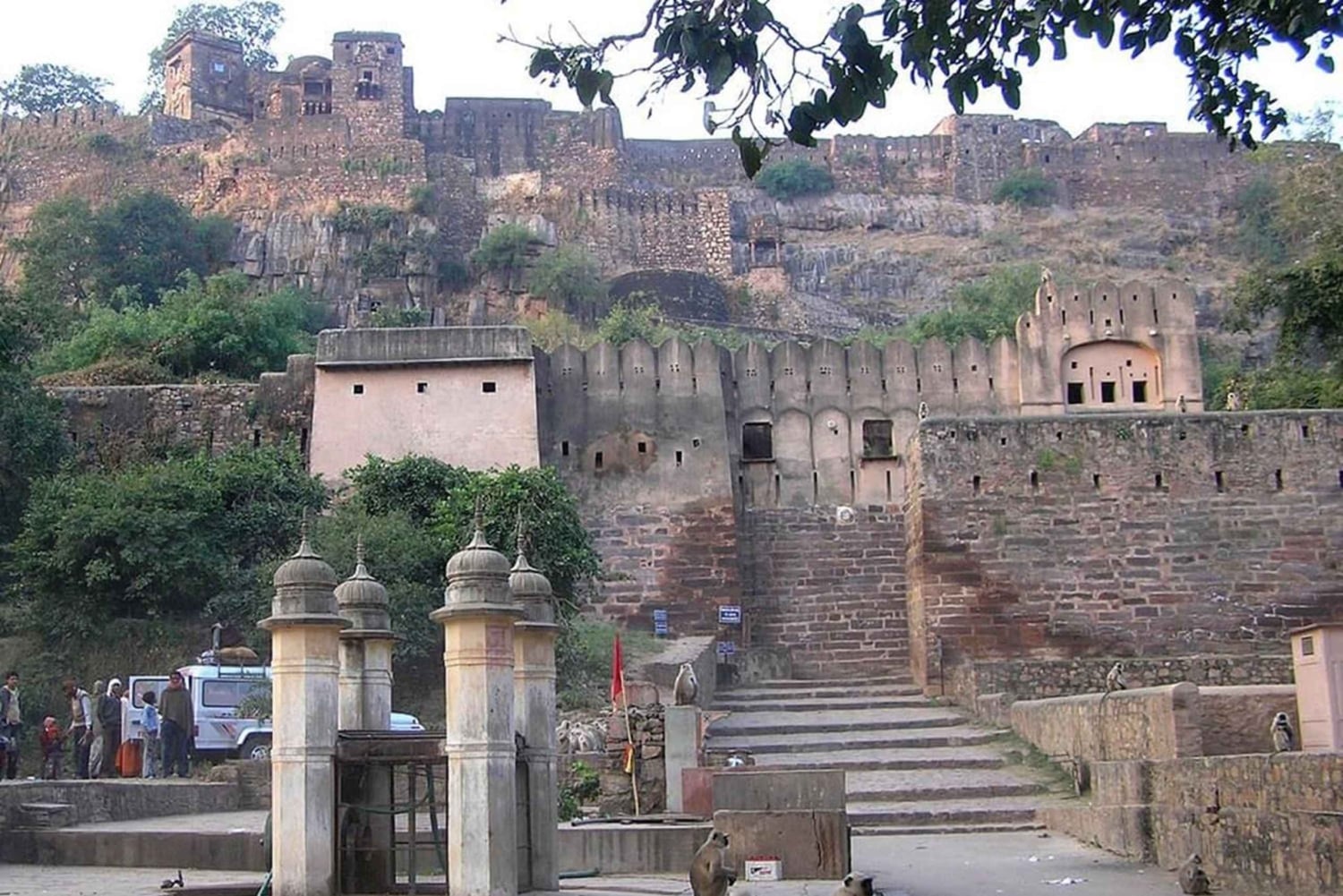 Transport w obie strony Ranthambore Fort Ganesh Temple w Cyganie