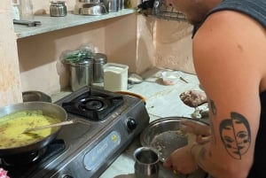 Royal Rajasthani Thali & Family Cooking Class in Udaipur