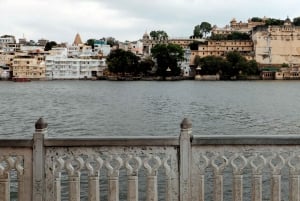 Udaipur: Lake Pichola Boat Trip