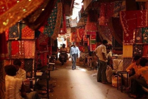 Shopping, Lac-armbånd og fotostopp ved Hawa Mahal
