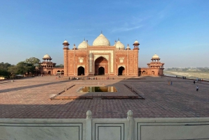 Agra: Skip køen-billetter til Taj Mahal og Agra Fort + tilvalg