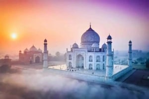 Taj Mahal ja Agran linnoitus Yksityinen opastettu kierros kuljetuksineen