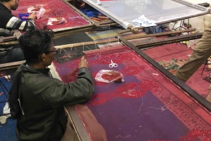 New Delhi: Shahpur Jat Guided Textile Tour with Lunch