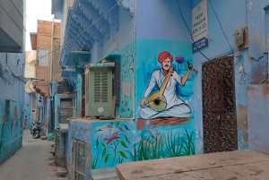 Tuk Tuk -kaupunkikierros Ramesh Jodhpurin kanssa.