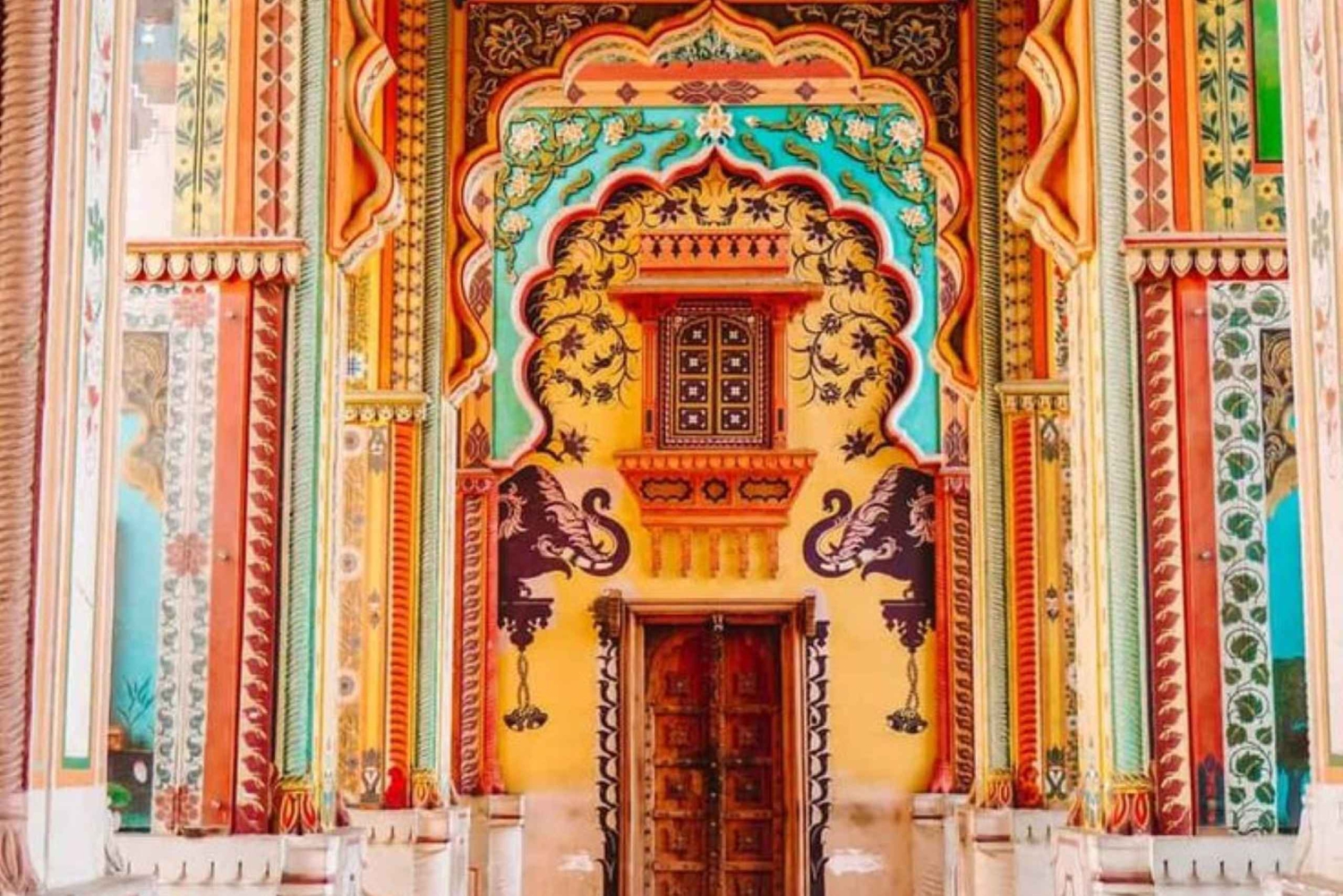 Passeio de dois dias em Jaipur com guia em carro particular.