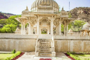 Två dagars Jaipur-tur med guide i privat bil.